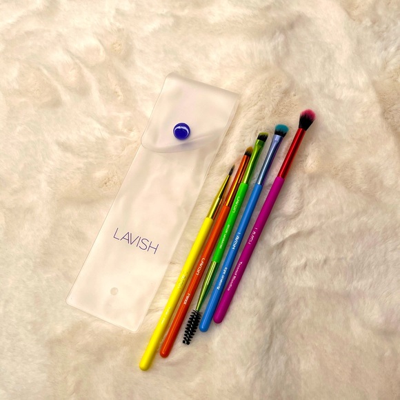 🌟HOST PICK🌟🌸LAVISH 5 Piece Neon Eye Brush Set🌸 - Picture 3 of 6